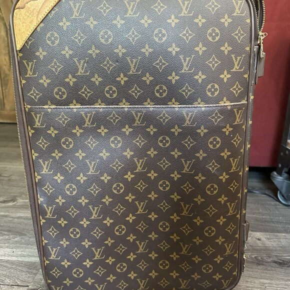 Louis Vuitton Monogram Pegase 55 Carry On - Picture 2 of 13